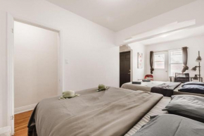 One bedroom apartment near Frontenac Metro 2159-05